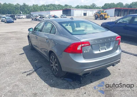 2018 Volvo S60 Inscription T5 z USA, uszkodzony, nr VIN LYV402TKXJB174267